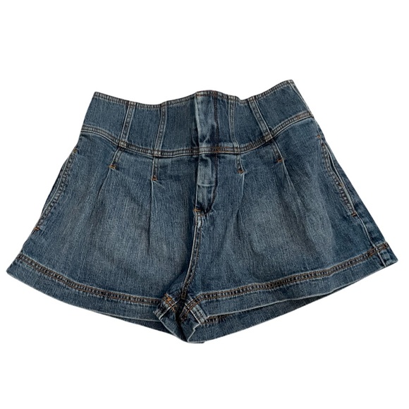 Anthropologie Pilcro Pleated Denim Jean Short - Picture 3 of 5